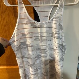 Stylish Camouflage Tank Top in Gray